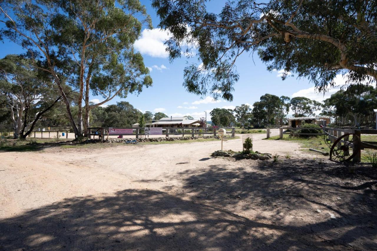Вилла Saddle Camp Tiny House By Tiny Away Braidwood Экстерьер фото